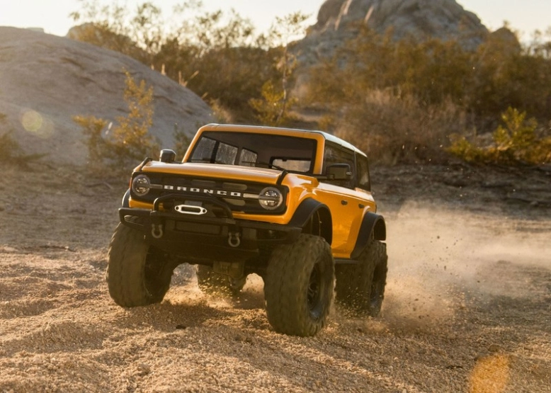 Recenze Traxxas TRX-4 Ford Bronco 2021 TQi 1:10 RTR